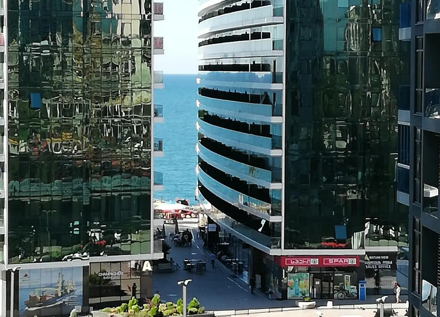 Apartment White Small Studio Batumi